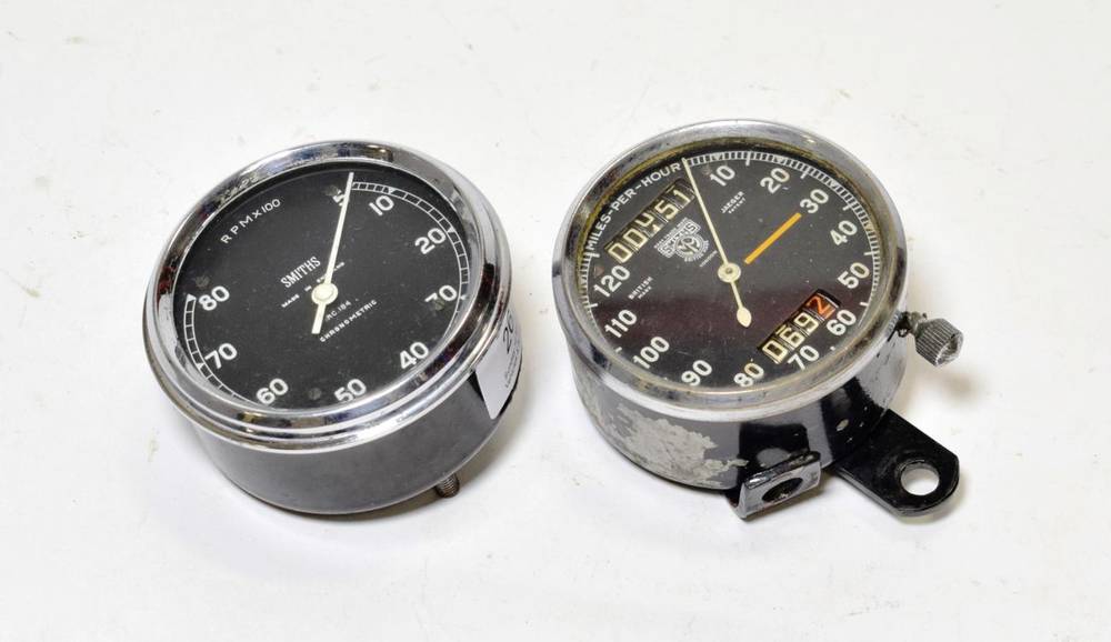 Lot 261 - ^ A Smiths Vintage Motorcycle Speedometer, numbered 22060 225522 275817, with mounting bracket, the