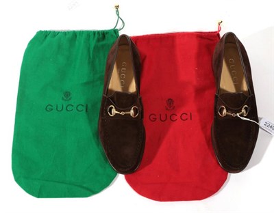 Lot 2249 - Pair of Gentleman's Gucci Brown Suede Loafers, with snaffle bar (size 43E) with green and red Gucci
