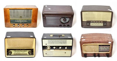 Lot 3066 - Cossor Melody Maker 501 Radio in light brown bakelite case; PYE multi-band mains/battery...