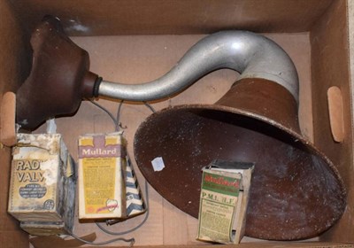 Lot 3094 - A Large BTH Size C Horn Loudspeaker with driver, base bakelite with chips, brown bell; and five BTH