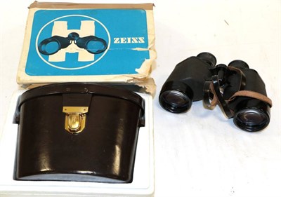 Lot 3134 - Carl Zeiss (West Germany) 7x50B Binoculars no.855705, with leather case in original box