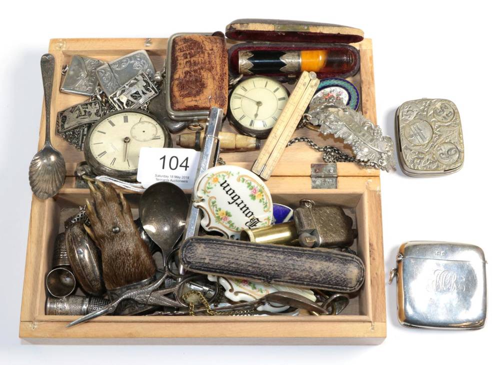 Lot 104 - A group of silver and other small collectables to include vesta cases; thimbles; pocket...