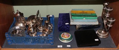 Lot 186 - A quantity of assorted silver plated items, to include a set of six Disney productions Mary Poppins