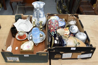 Lot 1240 - Assorted ceramic and other collectables including a Royal Doulton stoneware vase; an Imari plate; a