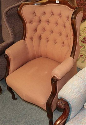 Lot 1462 - An early 20th century upholstered chair