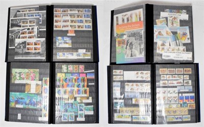 Lot 135 - Australia - A very extensive mainly u.m collection in 4 large stockbooks and 1 medium...