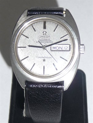 Lot 669 - A Stainless Steel Automatic Calendar Centre Seconds Wristwatch, signed Omega, Model: Constellation