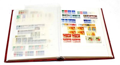 Lot 172 - Israel u.m. collection in a 32 page stockbook, cat value approx. £750. (few 100s)