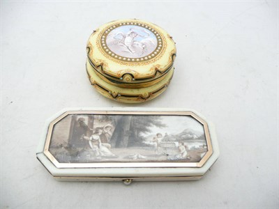 Lot 740 - A Gold Mounted Ivory Toothpick Case, circa 1800, of canted rectangular form, painted in sepia tones