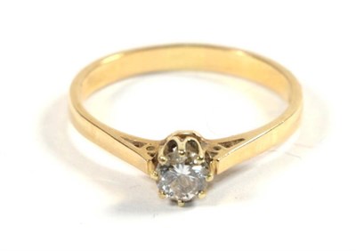 Lot 264 - A diamond solitaire ring, stamped '750', finger size Q/12