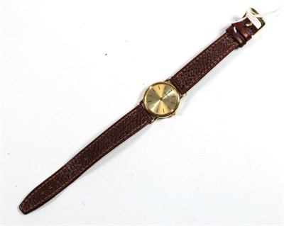 Lot 296 - A Seiko 9 carat lady's wristwatch