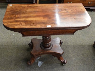 Lot 1233 - A George IV mahogany tea table