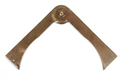 Lot 343 - A Pair of British Gunner's Callipers, in brass, 17.5cm