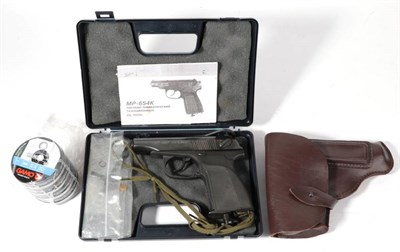 Lot 368 - PURCHASER MUST BE 18 YEARS OF AGE OR OVER A Baikal Makarov MP-654K .177 Calibre Co2...