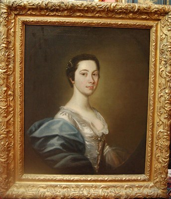 Lot 863 - Circle of Thomas Hudson (18th century) Portrait of a Fashionable Lady, half length, wearing a cream