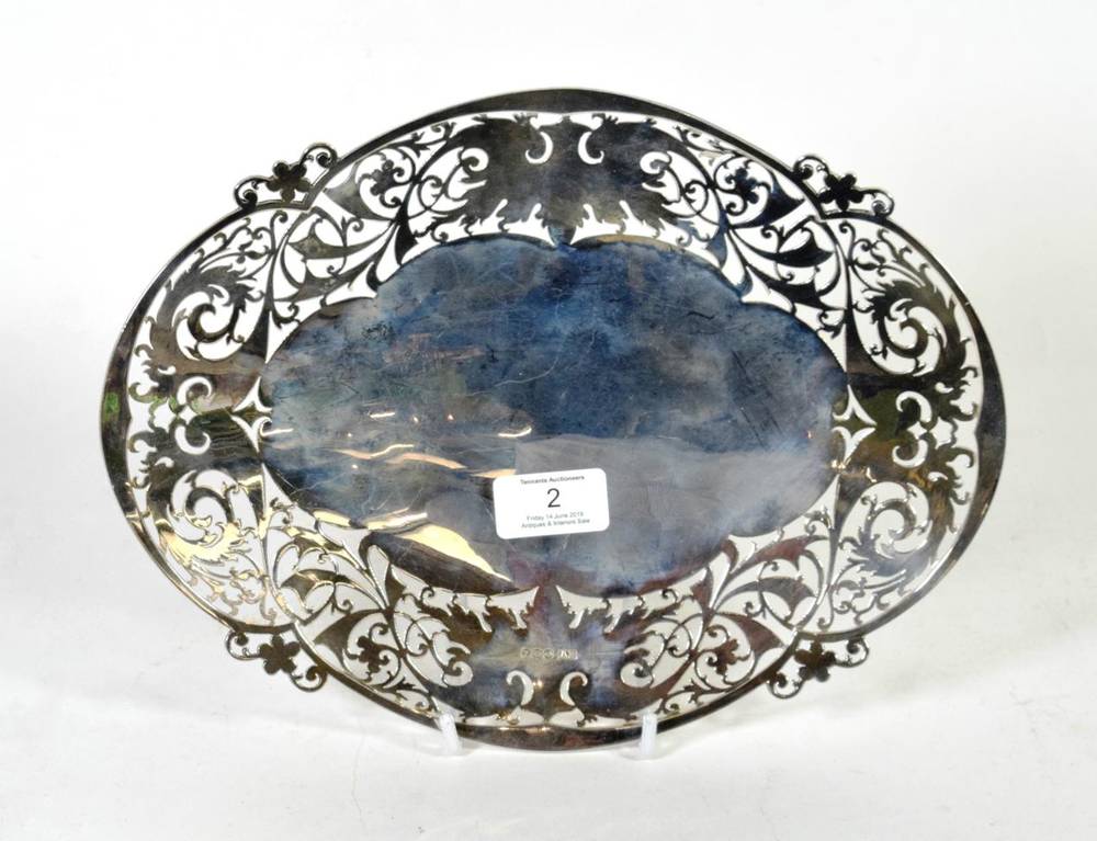 Lot 2 - A pierced oval silver dish, Viners Ltd, Sheffield 1967, 30cm wide, 16.6ozt