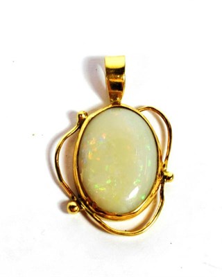 Lot 90 - An 18 carat gold opal pendant, length 3.7cm