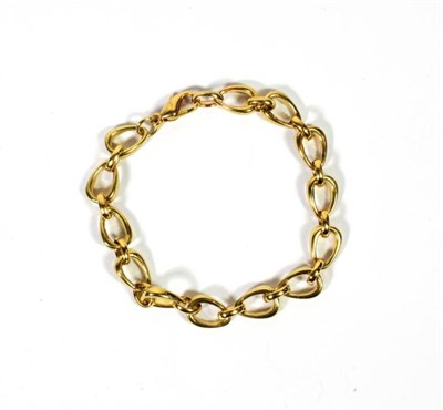 Lot 105 - A 9 carat gold fancy link bracelet, length 18.5cm