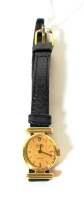 Lot 268 - A lady's 18 carat gold wristwatch, signed Tudor, Geneve, quartz movement