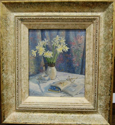 Lot 968 - Stephen J. Darbishire RBA (b.1940) "Wild Daffodils" Signed, inscribed on an exhibition label verso