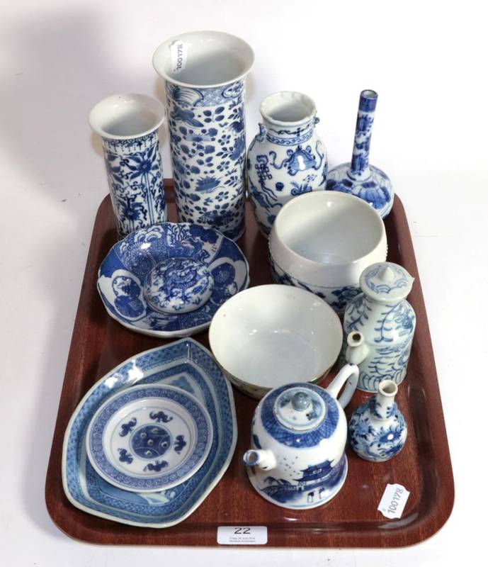 Lot 22 - A tray of 20th century decorative blue and white Chinese porcelain including vases, teapots,...