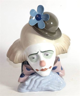 Lot 30 - A Lladro Clowns head bowler hat (Pensive Clown) 05130, sculpted by Jose Puche, issued 1982, retired