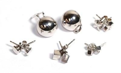 Lot 88 - A pair of 18 carat white gold stud earrings; a pair of 9 carat white gold stud earrings; two...