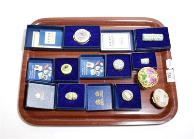 Lot 182 - Halcyon Days enamel trinket boxes and thimble; together with another trinket box by Objets...