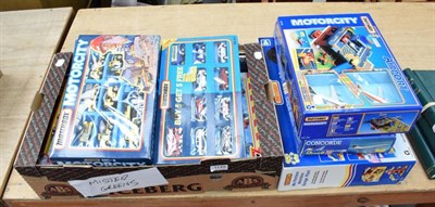 Lot 1149 - A quantity of assorted toys mostly Matchbox Motor City including Nigel Mansell collection all boxed