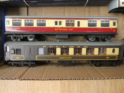 Lot 2166 - Hornby Dublo 2-Rail Silver King Locomotive BR 60016 (G-E, in box for 3211 Mallard) D14 Suburban...