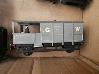 Lot 2166 - Hornby Dublo 2-Rail Silver King Locomotive BR 60016 (G-E, in box for 3211 Mallard) D14 Suburban...