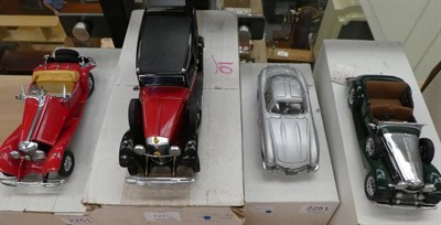 Lot 2251 - Franklin Mint Various European Cars Mercedes Benz 770K (1935), Mercedes Simplex (1904), Bugatti...
