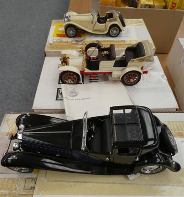 Lot 2251 - Franklin Mint Various European Cars Mercedes Benz 770K (1935), Mercedes Simplex (1904), Bugatti...