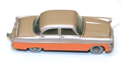 Lot 2292 - Matchbox 1-75 33a Ford Zodiac metallic mauve/orange SPW (E)