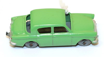 Lot 2294 - Matchbox 1-75 43a Hillman Minx green, MW (E)