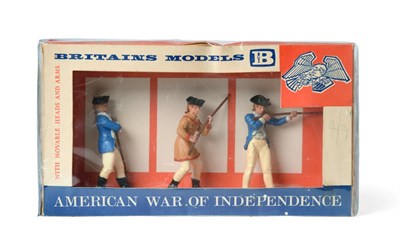 Lot 2406 - Britains Swoppets 4384 American War Of Independence American Infantry Set three figures (E box G)