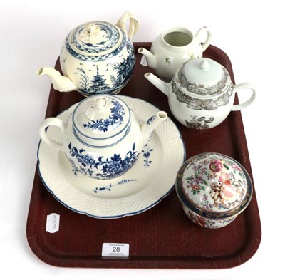 Lot 28 - 18th and 19th century decoration ceramics including 18th century Caughley/Worcester blue and...