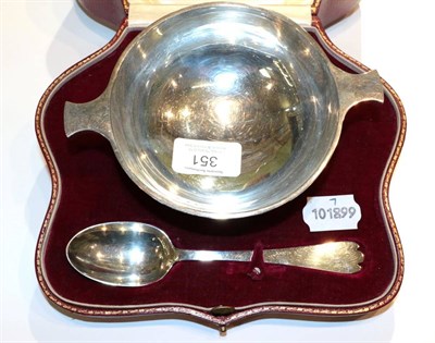 Lot 351 - A silver quaiche and spoon in fitted case, the Goldsmiths and Silversmiths Co. Ltd., London,...