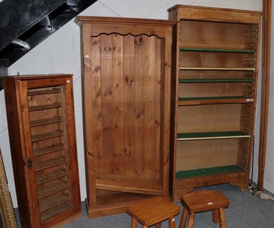 Lot 1216 - ^ A reproduction pine freestanding bookcase; a 19th century pine bookcase with adjustable...