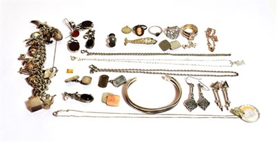 Lot 109 - A silver charm bracelet; and a small quantity of other silver jewellery