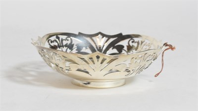 Lot 243 - An Elizabeth II silver bowl, by J. B. Chatterley and Sons Ltd., Birmingham, 1970, shaped...