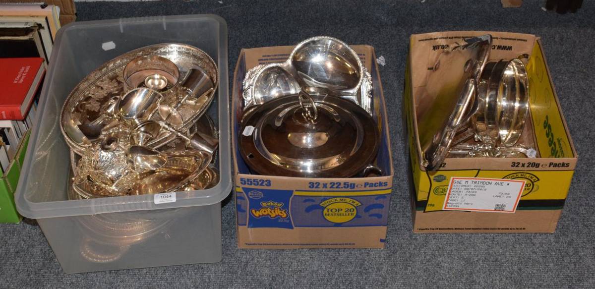 Lot 1044 - A collection of silver plated wares including trays, entree dishes, etc (three boxes)