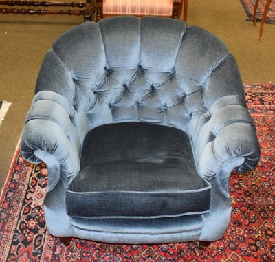 Lot 1365 - Lincoln House tub chair