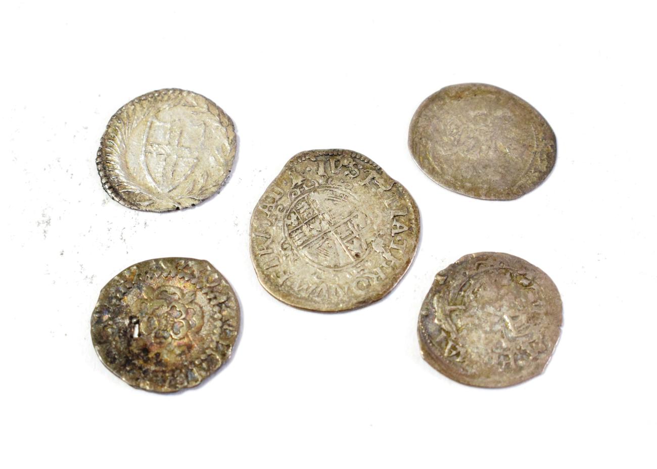 Lot 56 - Commonwealth (1649-1660), Penny, English shield within laurel and palm branches, rev. English...