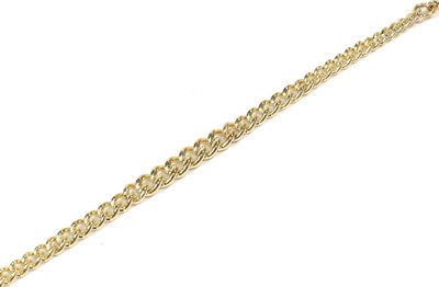 Lot 97 - A 9 carat gold graduated curb link bracelet, length 19cm