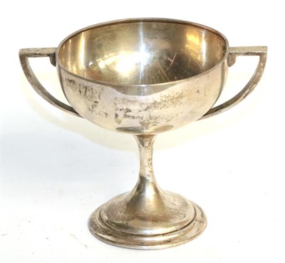Lot 143 - A George V silver twin-handled cup, by Vaughton and Sons, Birmingham, 1926, tapering and on...