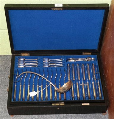 Lot 229 - A service of electroplated Onslow pattern flatware, Mappin & Webb, circa 1900, twelve place...