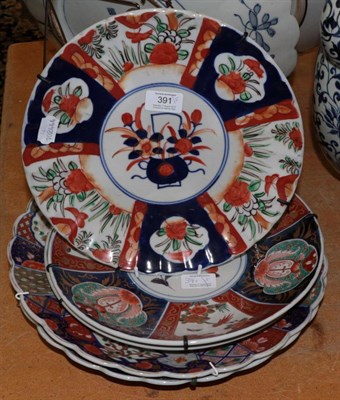 Lot 391 - Five Imari pattern chargers