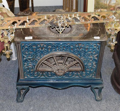 Lot 1313 - A Pied Selle burning stove