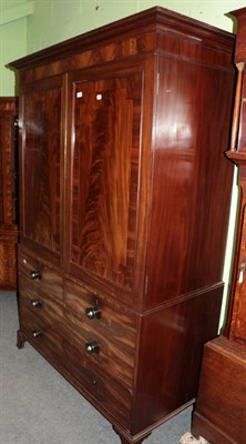 Lot 1486 - A George III mahogany linen press